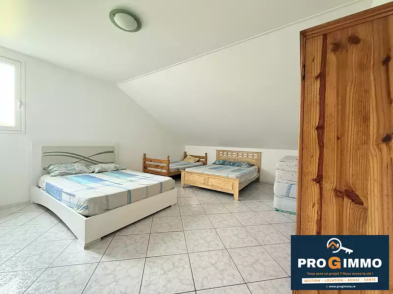Maison, 250 m²