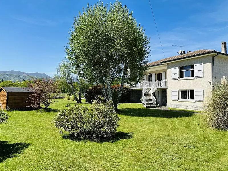 Maison, 250 m²