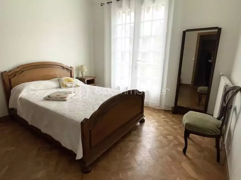 Maison, 170 m²