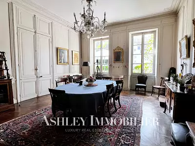 Maison, 426 m²