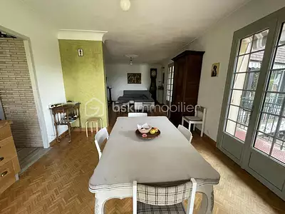 Maison, 200 m²