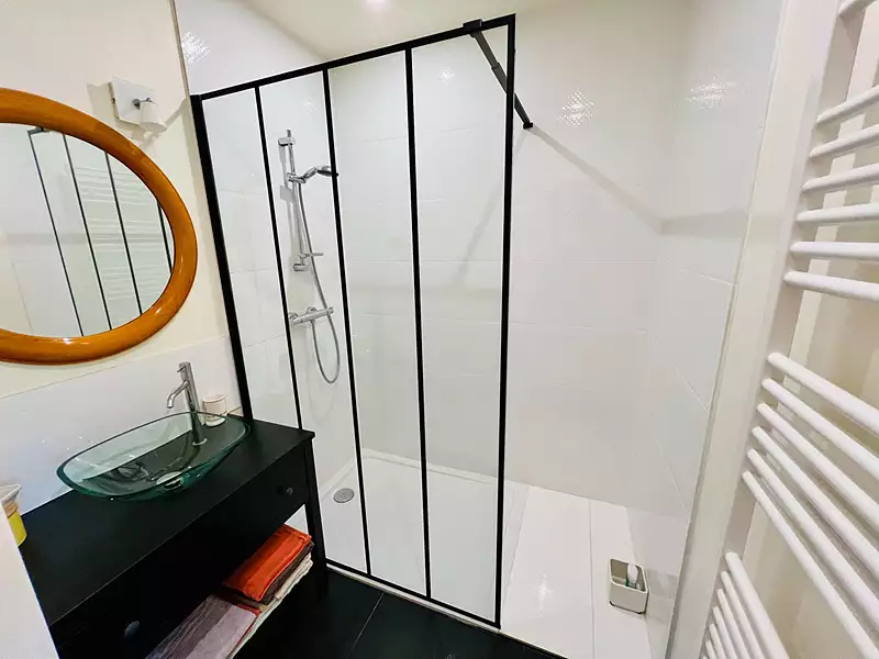 Maison, 246 m²