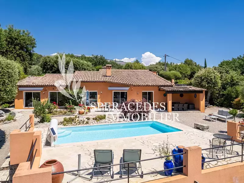 Maison, 180 m²