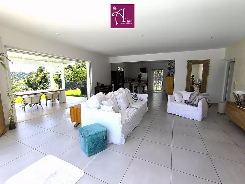 Maison, 160 m²