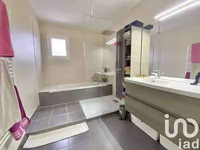 Maison, 119 m²