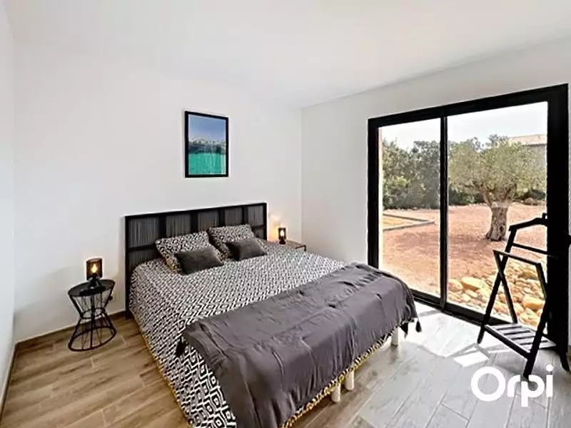 Maison, 180 m²