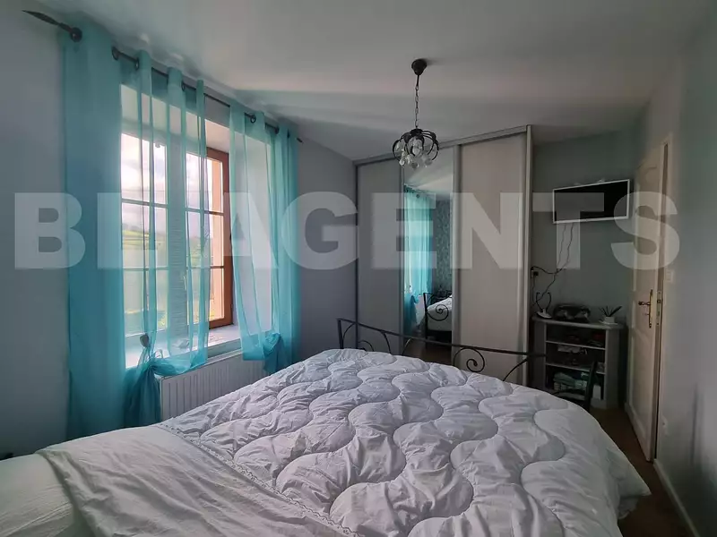 Maison, 190 m²