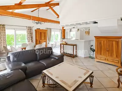 Maison, 163 m²