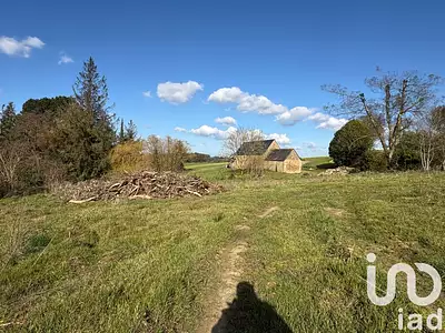 Terrain, 698 m²