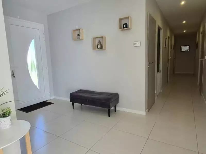 Maison, 192 m²