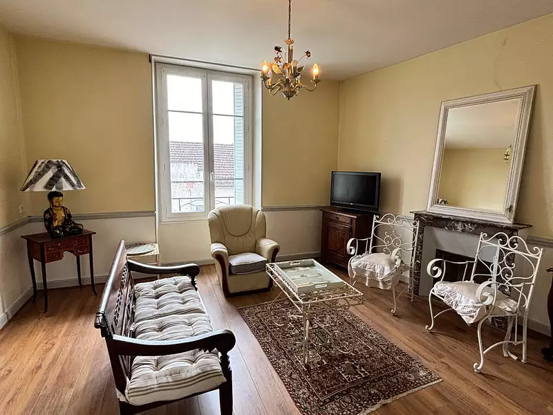 Immeuble, 350 m²
