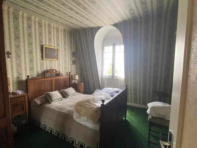 Maison, 250 m²