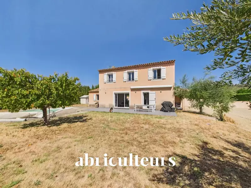 Maison, 131,67 m²