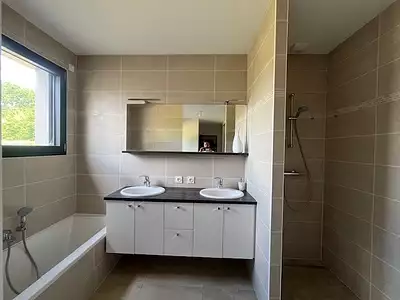 Maison, 254 m²