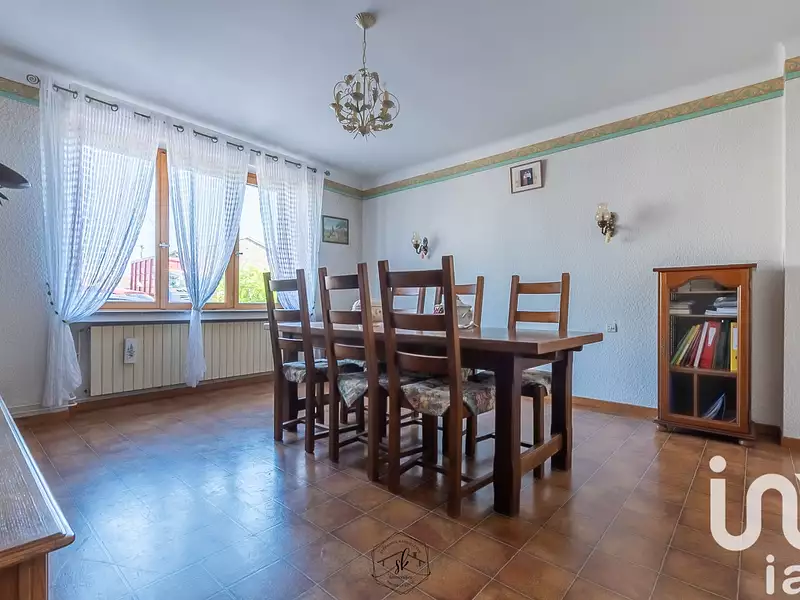 Maison, 167 m²