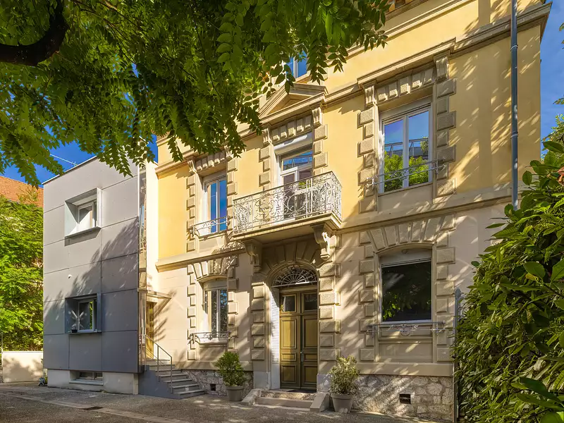 Appartement, 330 m²