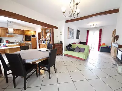 Maison, 121 m²