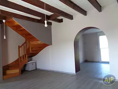 Maison, 83 m²