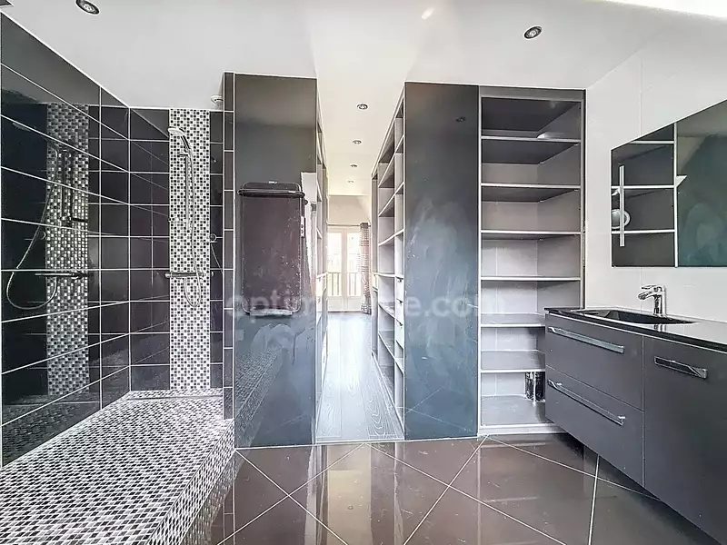 Maison, 165 m²