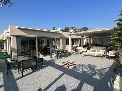 Appartement, 220 m²