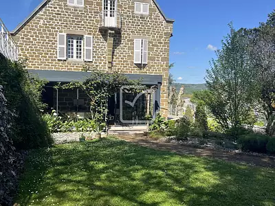 Maison, 310 m²