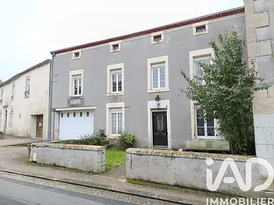 Maison, 137 m²