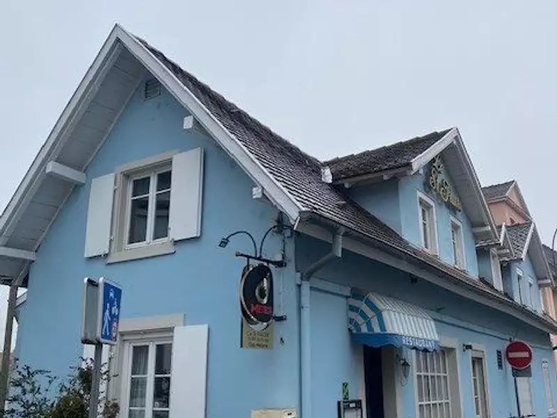 Divers, 100 m²