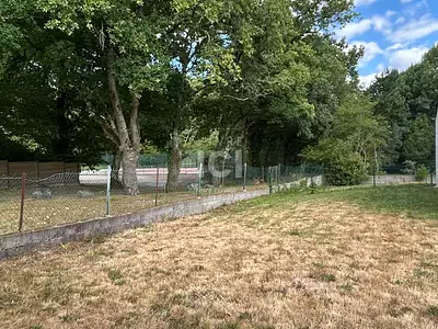Terrain, 216 m²