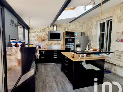 Maison, 235 m²