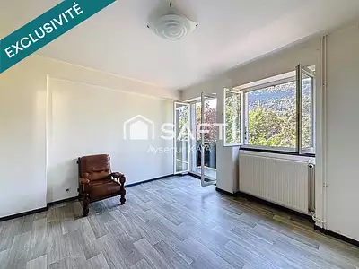 Immeuble, 355 m²