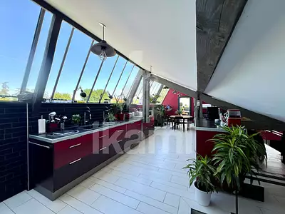 Maison, 210 m²