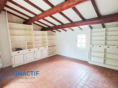 Maison, 170 m²