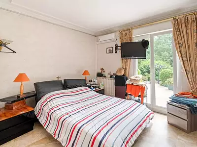 Maison, 250 m²