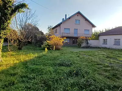 Maison, 266 m²