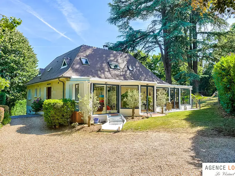 Maison, 300 m²