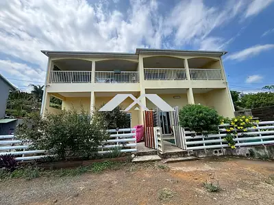 Immeuble, 280 m²