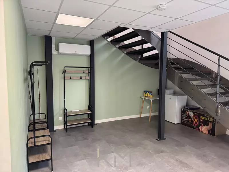 Divers, 293 m²
