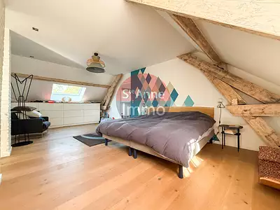 Maison, 230 m²