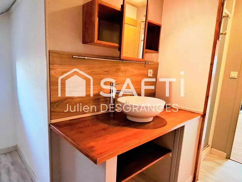 Maison, 242 m²