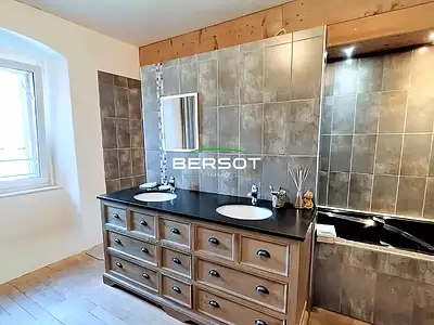 Maison, 232,5 m²