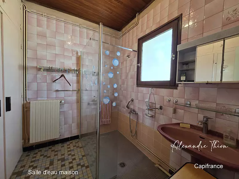 Maison, 191 m²