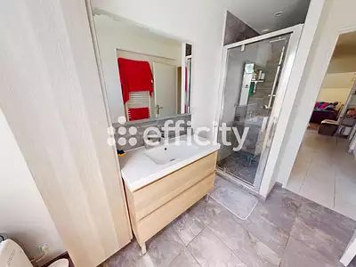 Maison, 210 m²