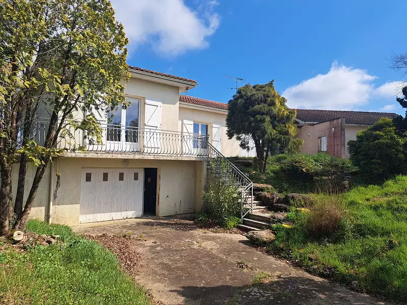 Maison, 200 m²