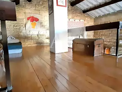 Maison, 422,8 m²