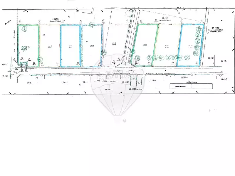 Terrain, 600 m²