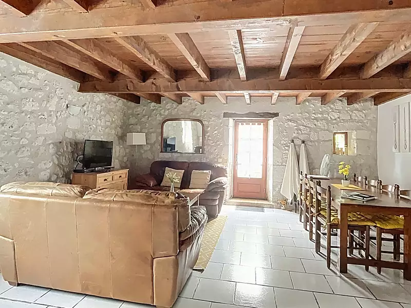 Maison, 400 m²