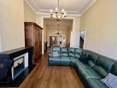 Maison, 198 m²