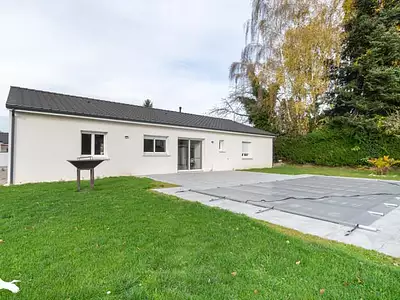 Maison, 122 m²