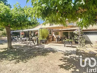 Maison, 330 m²