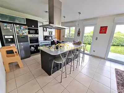 Maison, 160 m²
